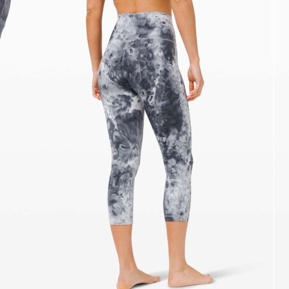 Lululemon Wunder Under Marble Dye High Rise Crop 21" Classic Navy 26693 - Picture 2 of 13